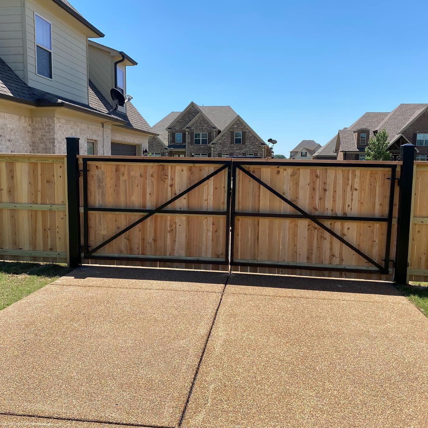 Driveway Gate 4